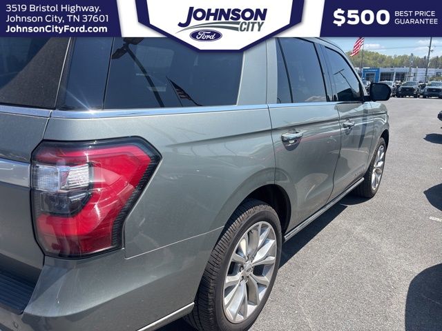 Silver Spruce Metallic 2019 Ford Expedition Platinum 4WD SUV / Crossover Four-Wheel Drive Automatic