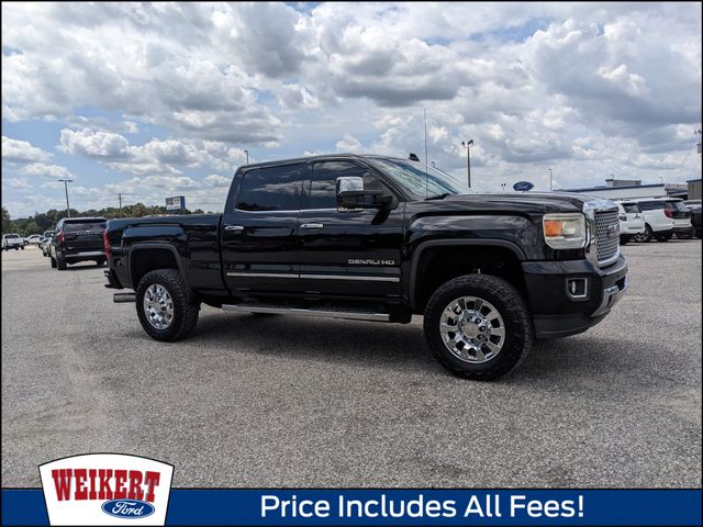 2015 GMC Sierra 2500HD Denali Crew Cab SB 4WD