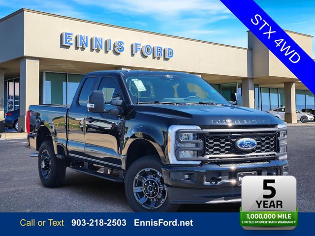 Agate Black Metallic 2026 Ford F-250 Super Duty Pickup Truck Four-Wheel Drive Automatic
