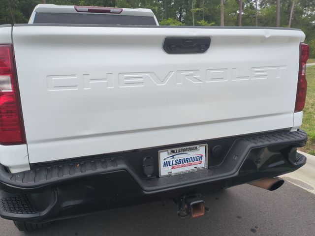 Used 2023 White Chevrolet Custom image 22