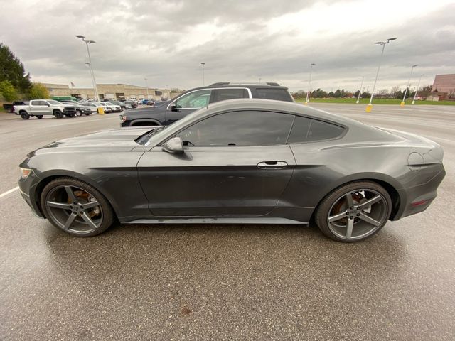 2015 Ford Mustang V6 9