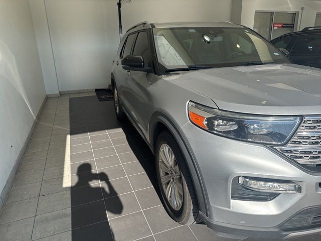 2020 Ford Explorer Limited Silver at DeMontrond Auto Country