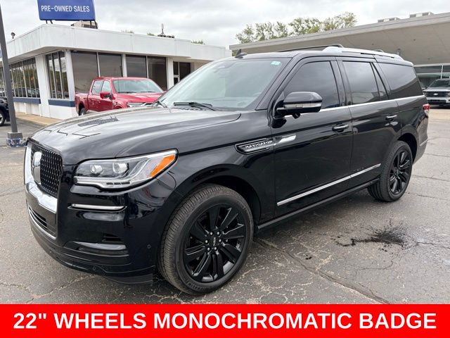 Black Metallic 2024 Lincoln Navigator SUV / Crossover Four-Wheel Drive Automatic