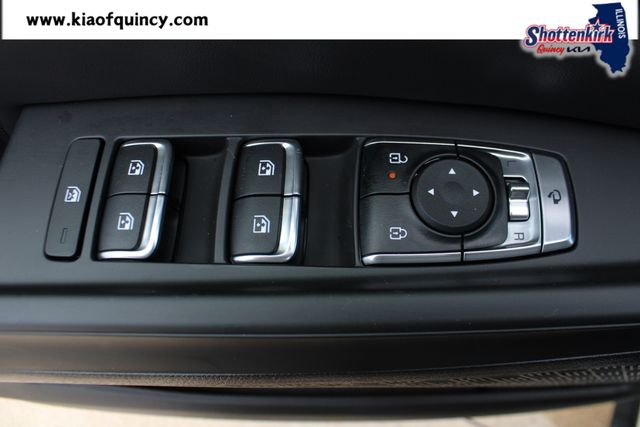 New 2026 Kia Carnival MPV Van