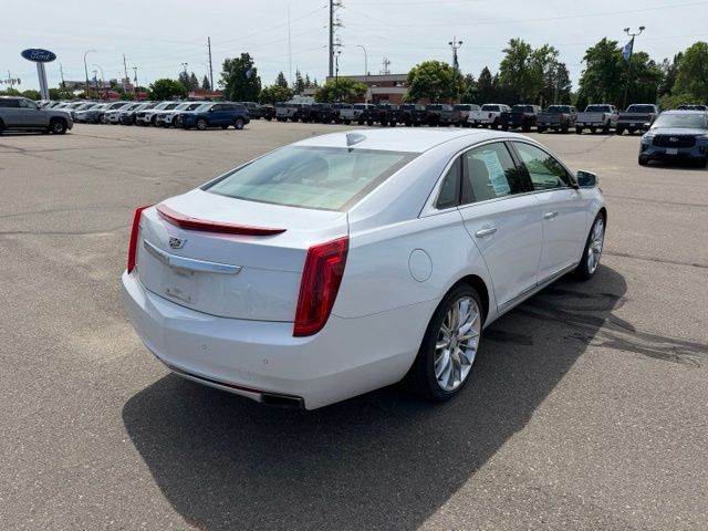 2017 Crystal White Tricoat Cadillac XTS Platinum AWD Sedan