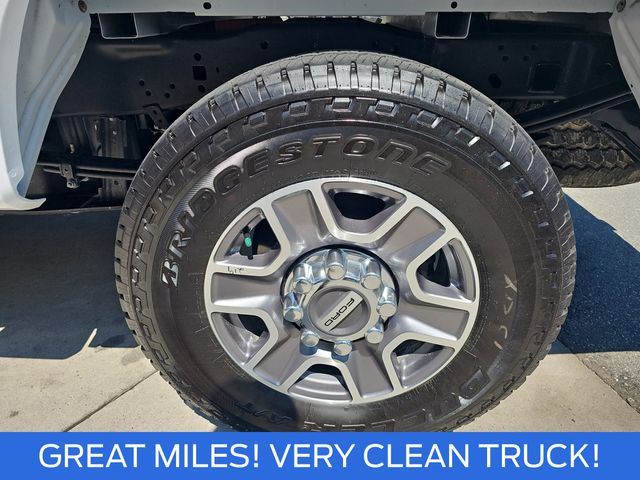 Used 2025 White Ford XLT image 30