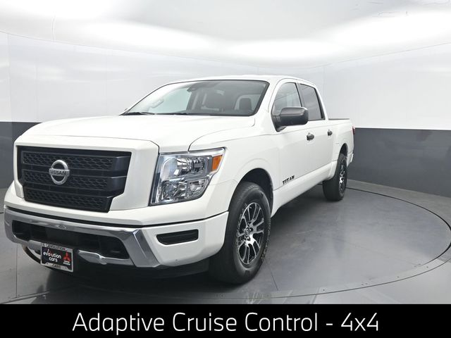 Glacier White 2022 Nissan Titan Pickup Truck Four-Wheel Drive 9-Speed Automatic