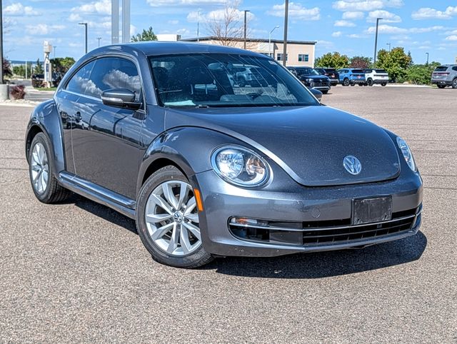 Platinum Gray Metallic 2013 Volkswagen Beetle Hatchback Front-Wheel Drive 6-Speed Dual Clutch