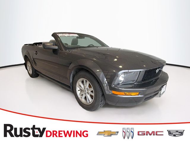 2007 Ford Mustang V6 Deluxe Convertible RWD