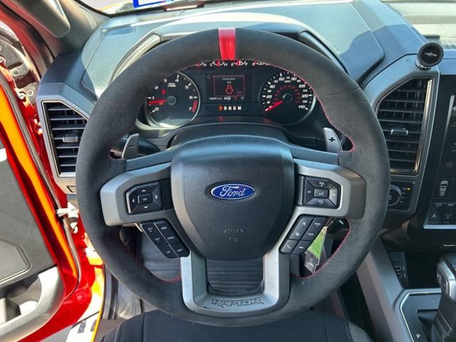 2020 Ford F-150 Raptor photo