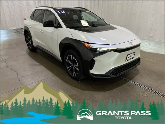 2024 Toyota bZ4X XLE AWD   