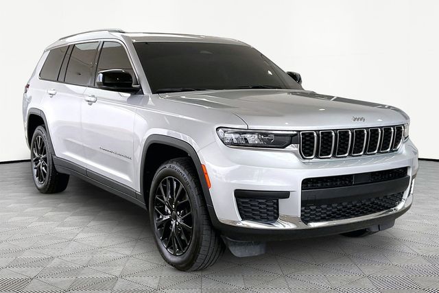 Silver 2023 Jeep Grand Cherokee L SUV / Crossover Four-Wheel Drive 8-Speed Automatic