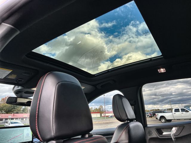 New 2026 White Ford ST-Line Elite image 17