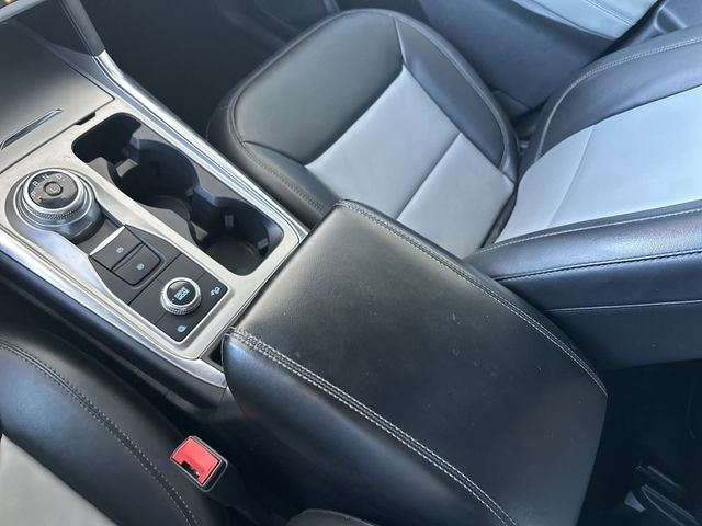 Used 2022 Black Ford XLT image 20