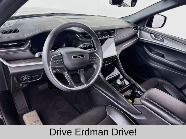 Used 2025 Jeep Grand Cherokee L SUV