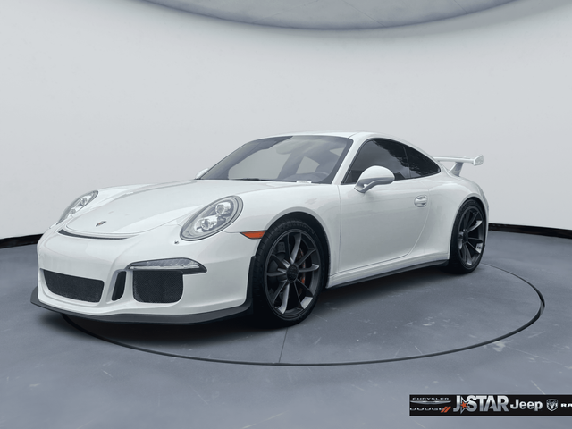 White 2015 Porsche 911 Coupe Rear-Wheel Drive 7-Speed Automatic