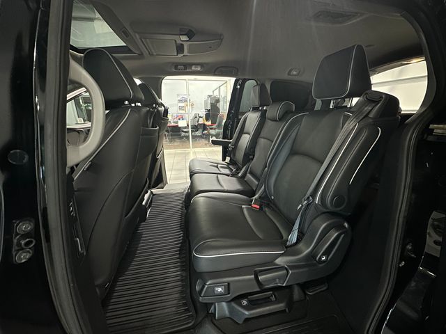 2023 Honda Odyssey Elite - 10