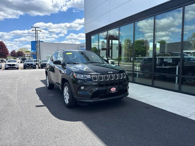 2022 Jeep Compass Latitude