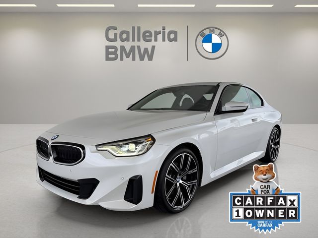 2023 BMW 2 Series 230i's photo