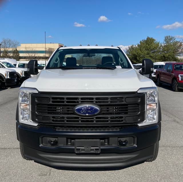 2025 Ford F-450 Super Duty 