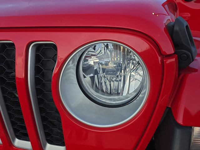 Used 2021 Firecracker Red Clearcoat Jeep Overland image 30