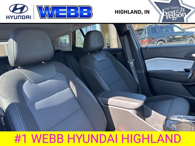 Used 2025 Red Chevrolet LT image 26