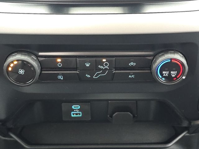 2023 Ford F-150 XL:B01861