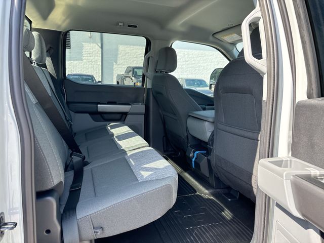 New 2025 Avalanche Ford F-350® XLT image 13