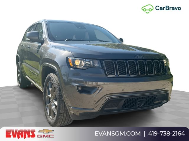 Gray (Granite Crystal Metallic Clearcoat) 2021 Jeep Grand Cherokee SUV / Crossover Four-Wheel Drive 8-Speed Automatic