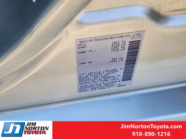 Used 2025 Nissan Altima Sedan