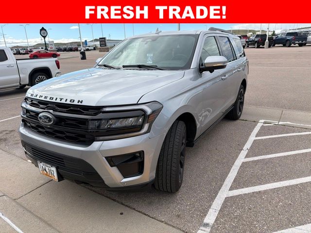 Iconic Silver Metallic 2024 Ford Expedition Limited 4WD SUV / Crossover Four-Wheel Drive Automatic