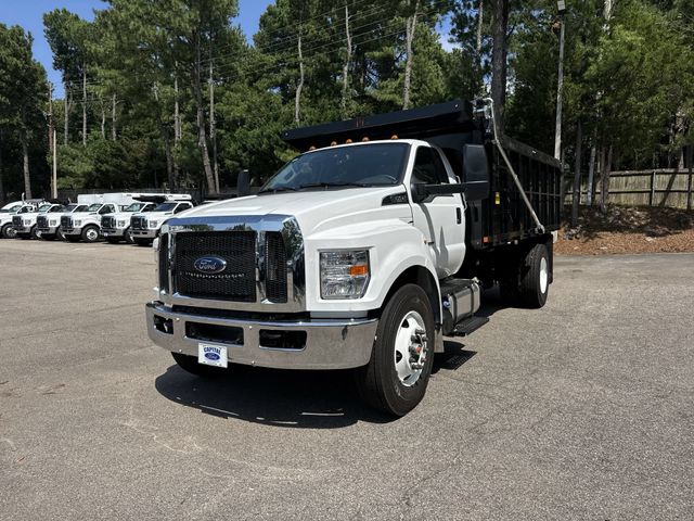 2027 Ford F-750SD 16FT DUMP