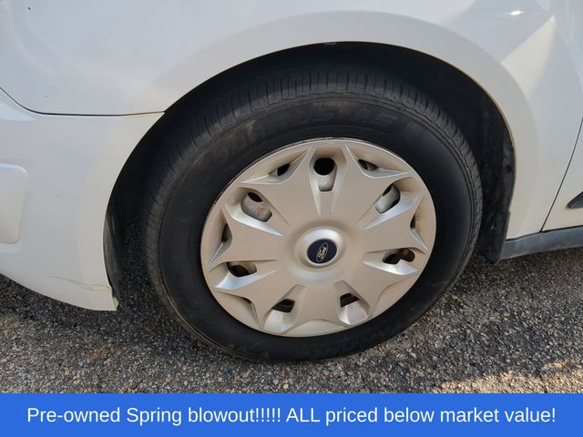 Used 2014 White Ford XLT image 8