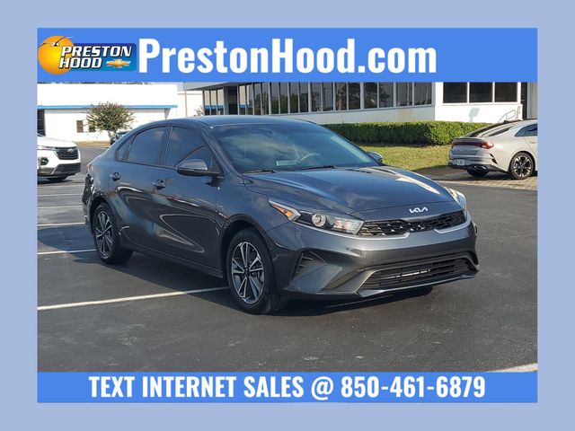 2024 Kia Forte LXS FWD