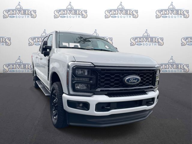 2024 Ford F-250 Super Duty Lariat Crew Cab 4WD