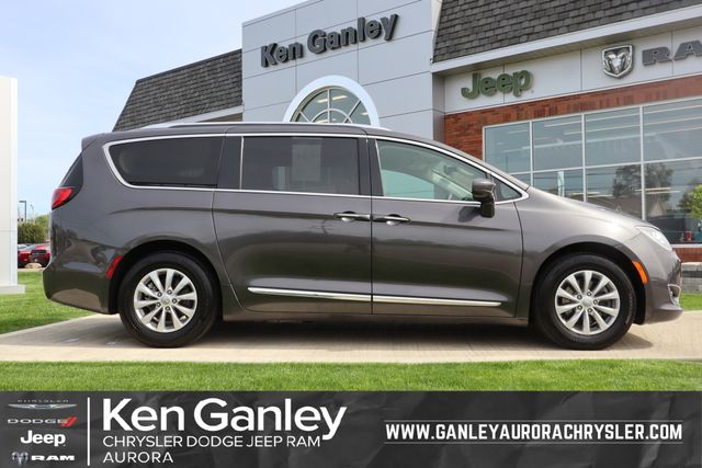 2018 Chrysler Pacifica Touring L Plus FWD
