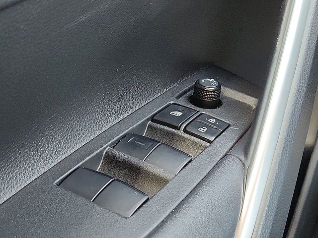 Used Car 2023 Toyota Corolla Cross  Le For Sale Under $25,000 In Plainview, Texas