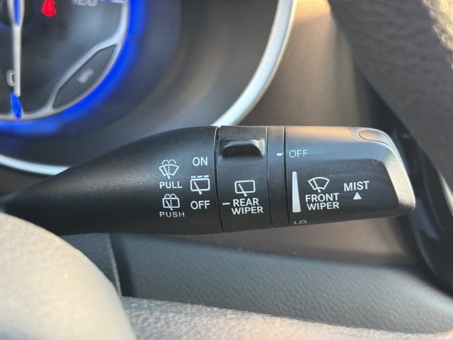 Used 2018 Red Chrysler Touring Plus image 30