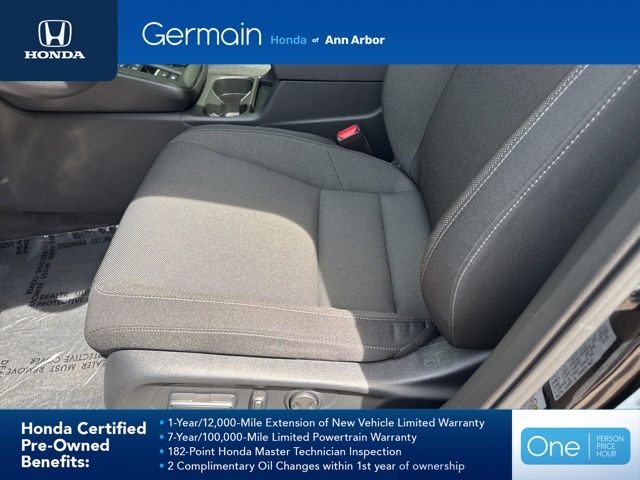 Certified Used 2025 Crystal Black Pearl Honda EX image 18