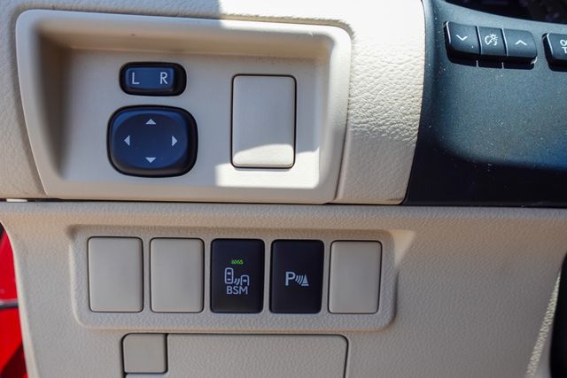 used 2014 Lexus ES car, priced at $17,500