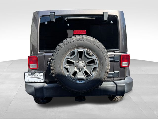 2016 Jeep Wrangler Unlimited Rubicon 8