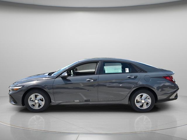 2026 Hyundai Elantra - $21,905