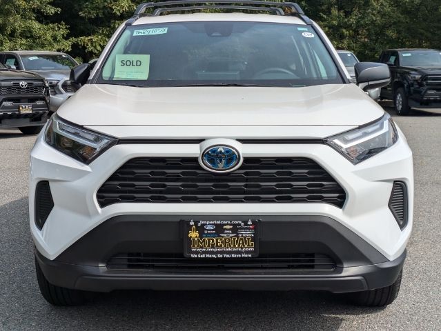 2024 Toyota RAV4 Hybrid LE 8