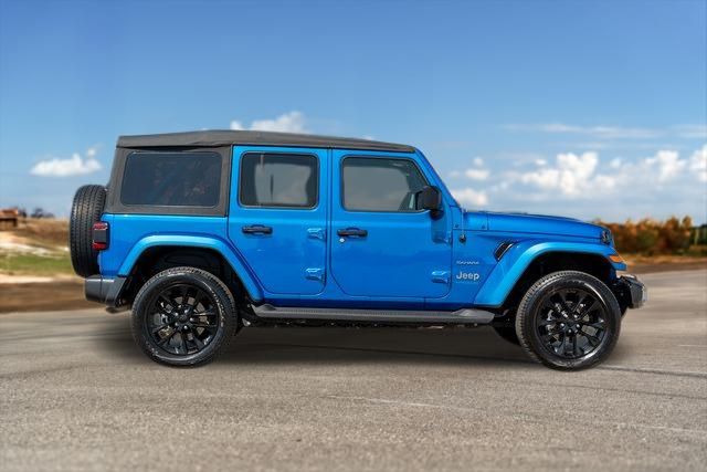 2021 Jeep Wrangler Unlimited Sahara 4xe 8