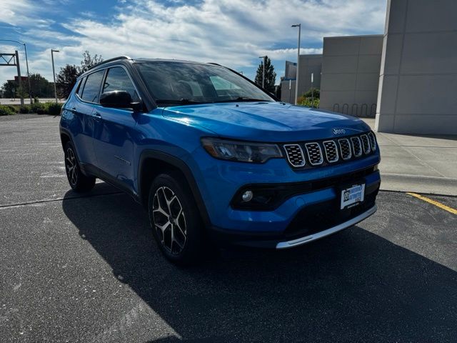 Hydro Blue Pearlcoat 2025 Jeep Compass SUV / Crossover Four-Wheel Drive 8-Speed Automatic