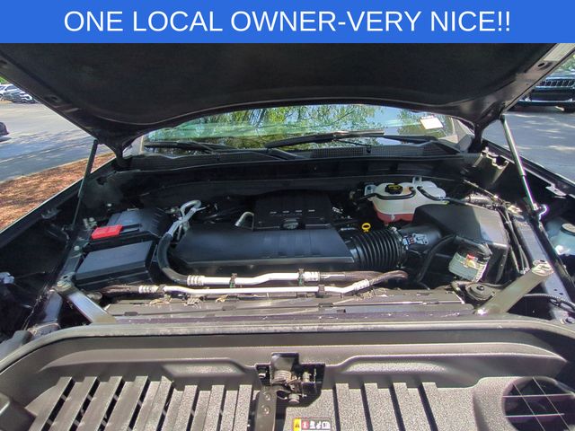 Used 2025 Silver GMC Elevation image 38
