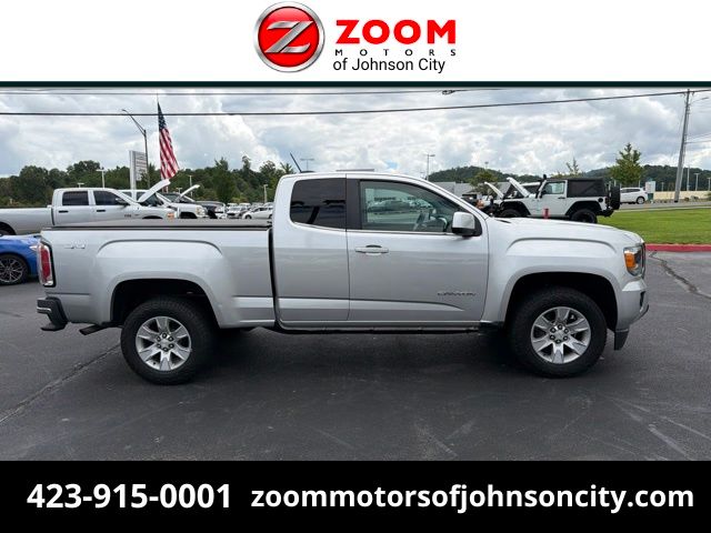 Quicksilver Metallic 2015 GMC Canyon Pickup Truck Four-Wheel Drive 6-Speed Automatic