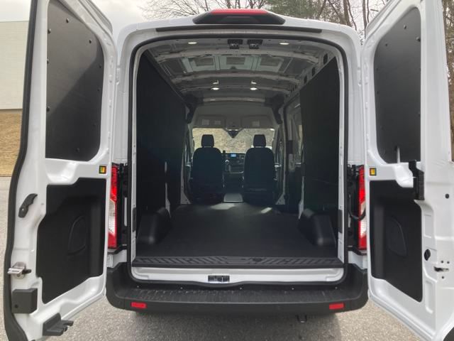 2025 Ford Transit 250