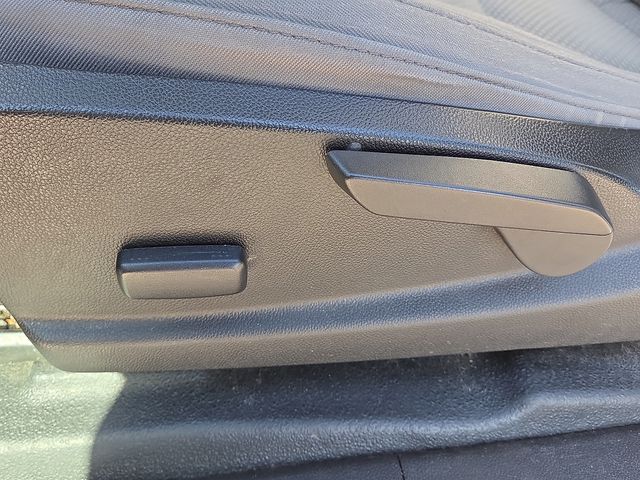 Used Car 2019 Chevrolet Colorado  Work Truck For Sale Under $20,000 In Plainview, Texas