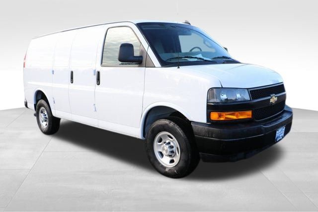 2024 Chevrolet Express 2500 Work Van 10